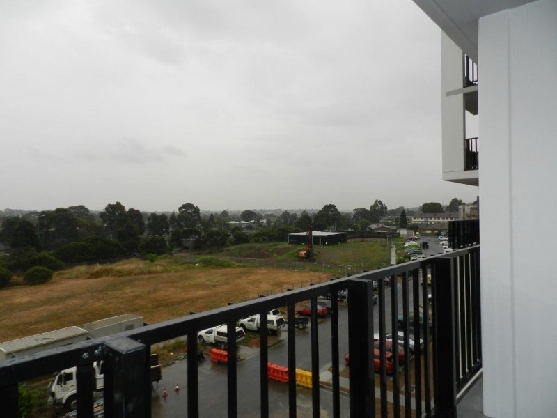 B202/12 Olive York Way, Brunswick West VIC 3055