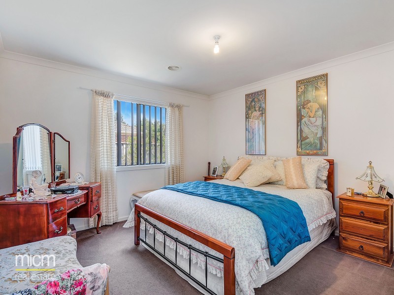 31 Kimba Circuit, Truganina VIC 3029