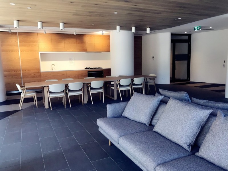 810/12 Queens Road, Melbourne VIC 3004