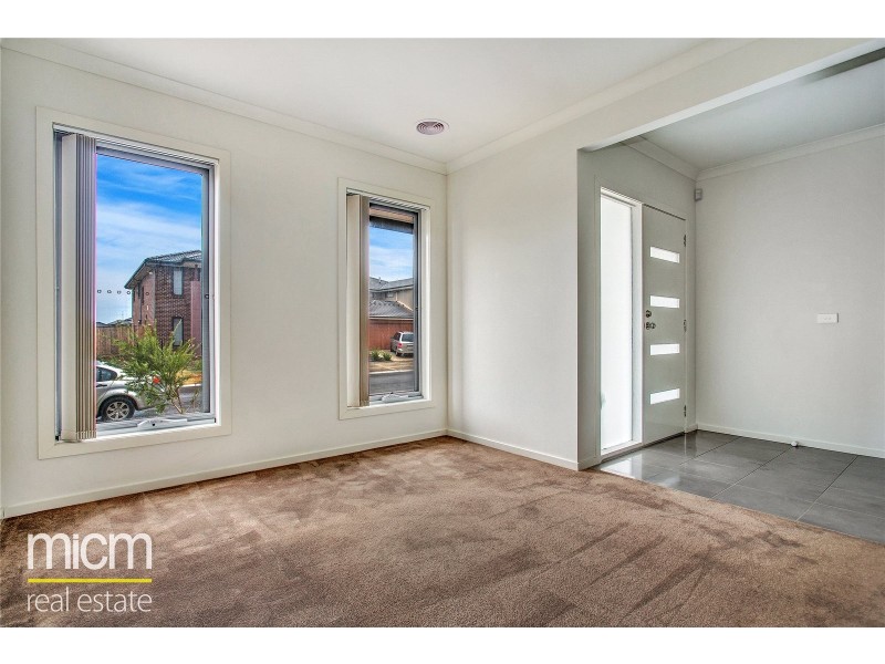 35 Selleck Drive, Point Cook VIC 3030