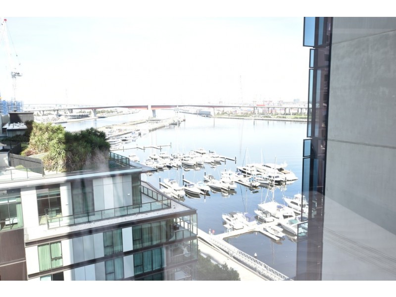 125/55 Victoria Harbour Promenade, Docklands VIC 3008
