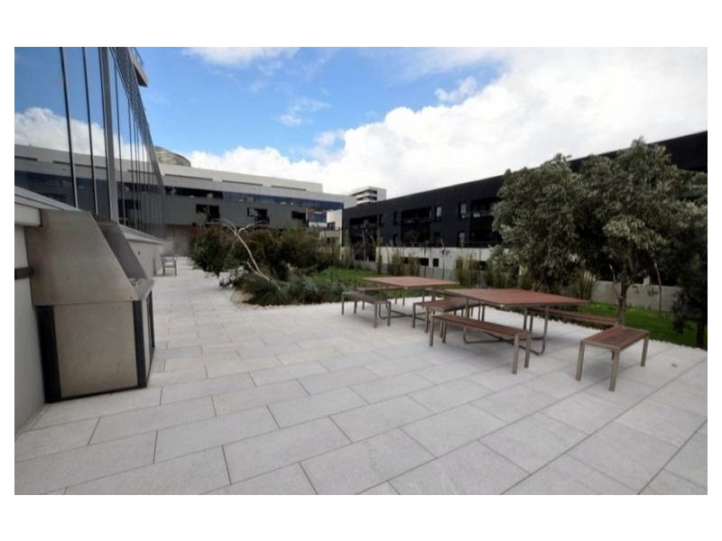 125/55 Victoria Harbour Promenade, Docklands VIC 3008