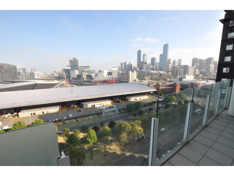 165/83 Whiteman Street, Southbank VIC 3006