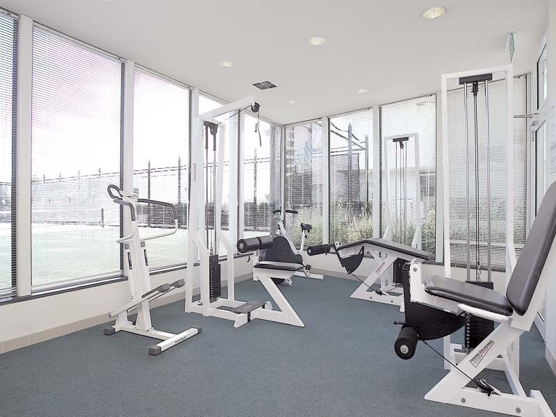 165/83 Whiteman Street, Southbank VIC 3006