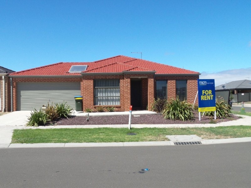 2 Gillian Place, Point Cook VIC 3030