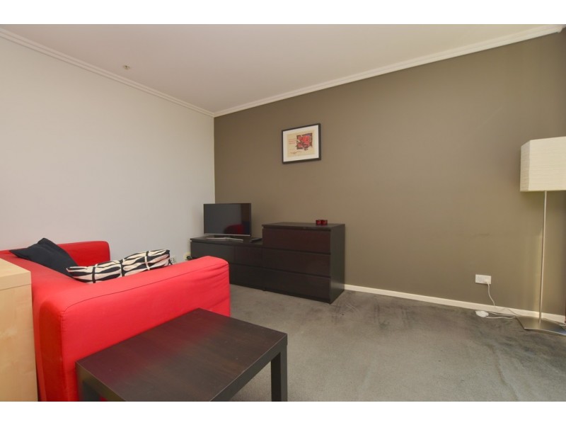 REF 011941/22 Kavanagh Street, Southbank VIC 3006