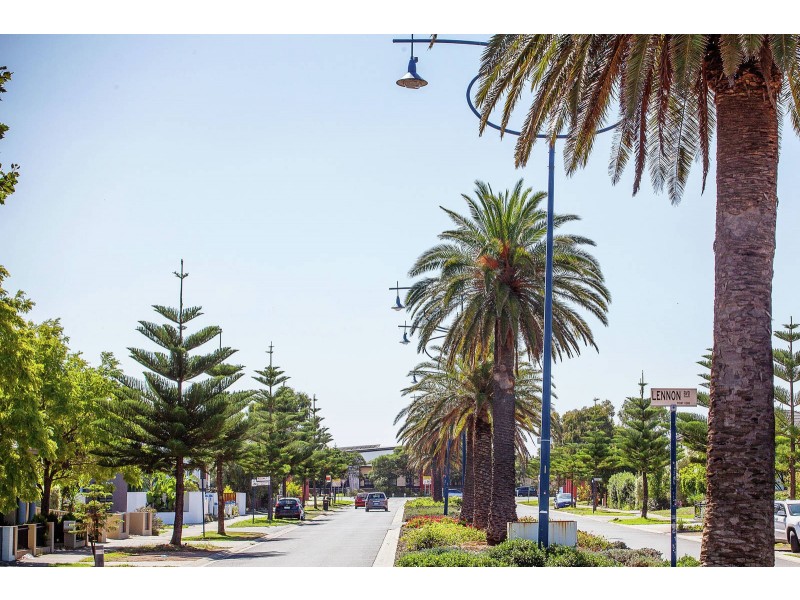 15 Warunda Parade, Point Cook VIC 3030