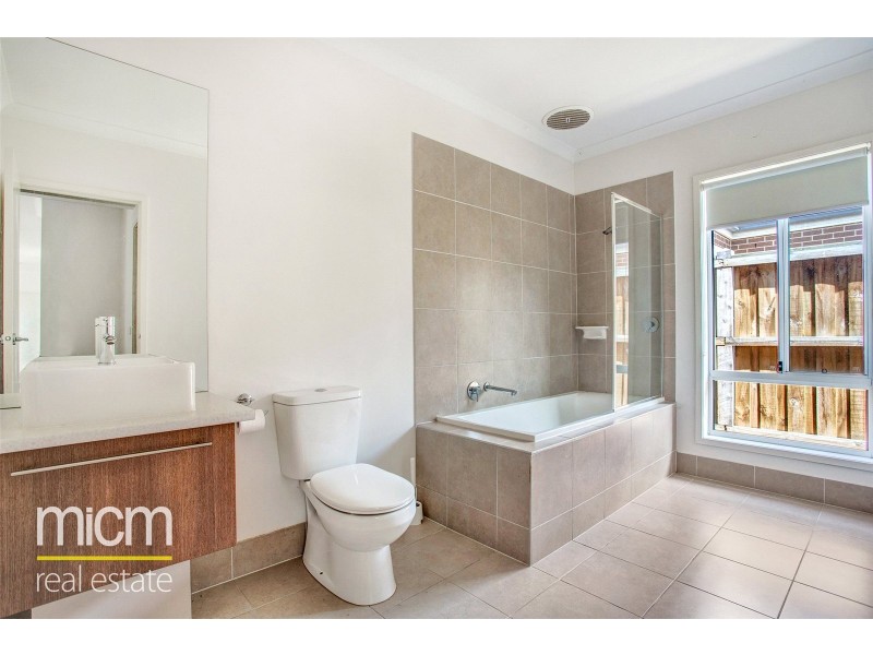 170 Haze Drive, Point Cook VIC 3030