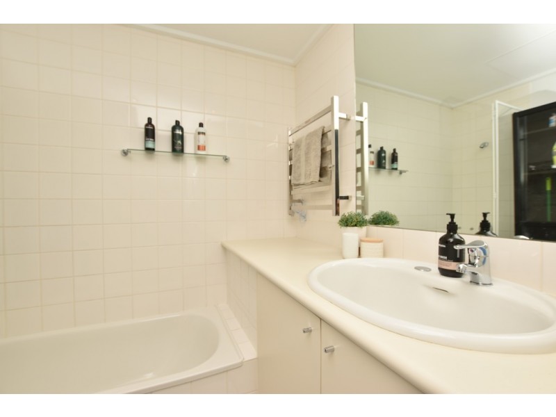 806/318 Little Lonsdale Street, Melbourne VIC 3000