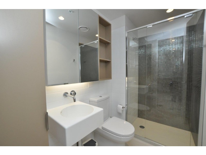 2114/33 Mackenzie Street, Melbourne VIC 3000