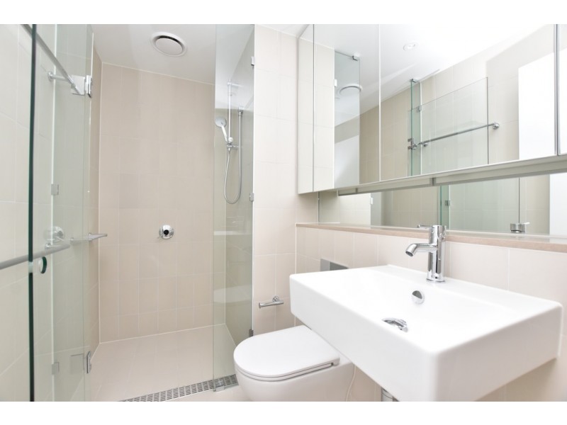 1407S/883 Collins Street, Docklands VIC 3008