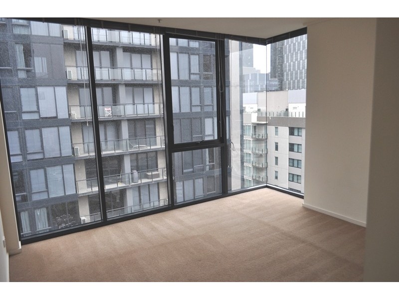 REF 012965/100 Kavanagh Street, Southbank VIC 3006