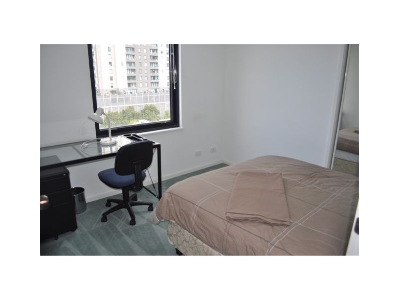 REF 290186/38 Kavanagh Street, Southbank VIC 3006