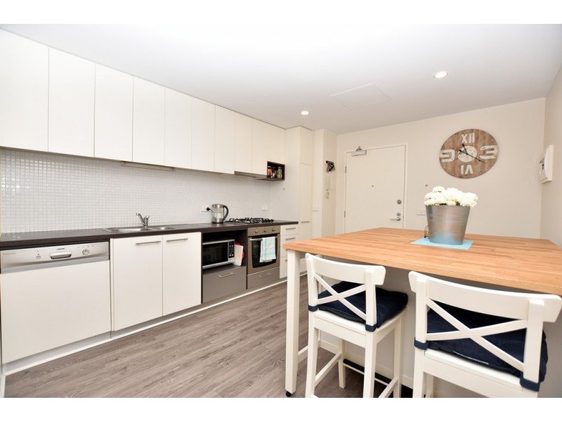 406/54 Nott Street, Port Melbourne VIC 3207