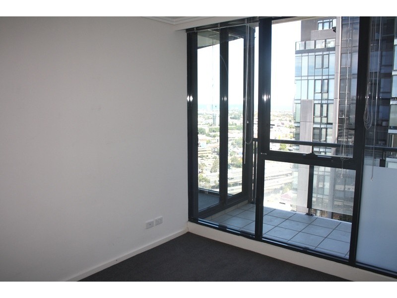 REF 013158/88 Kavanagh Street, Southbank VIC 3006