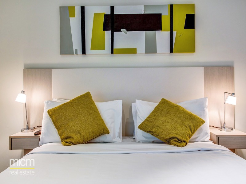 2001/181 A’beckett St, Melbourne VIC 3000