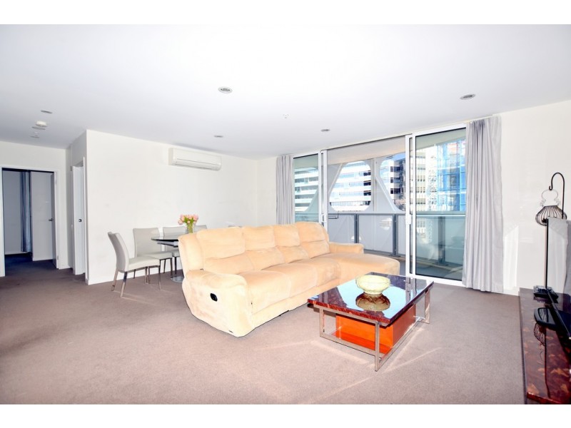 813/55 Merchant Street, Docklands VIC 3008