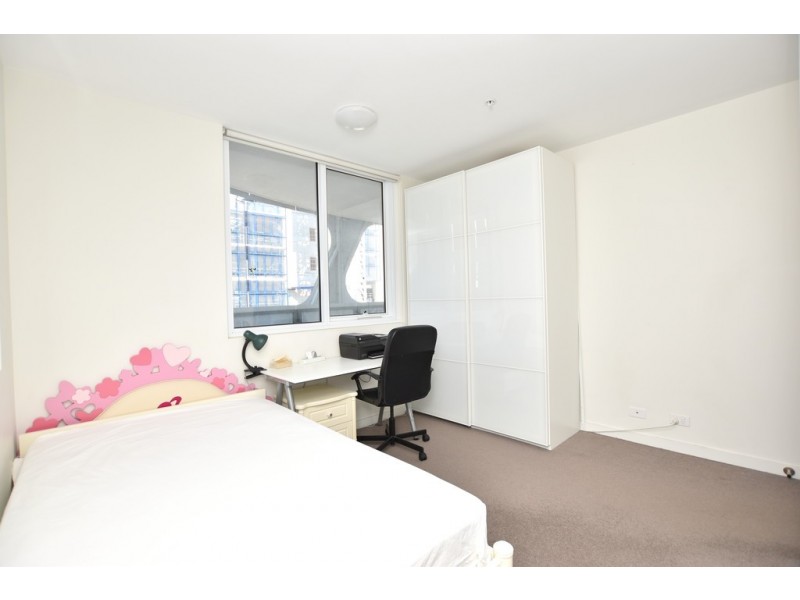 813/55 Merchant Street, Docklands VIC 3008
