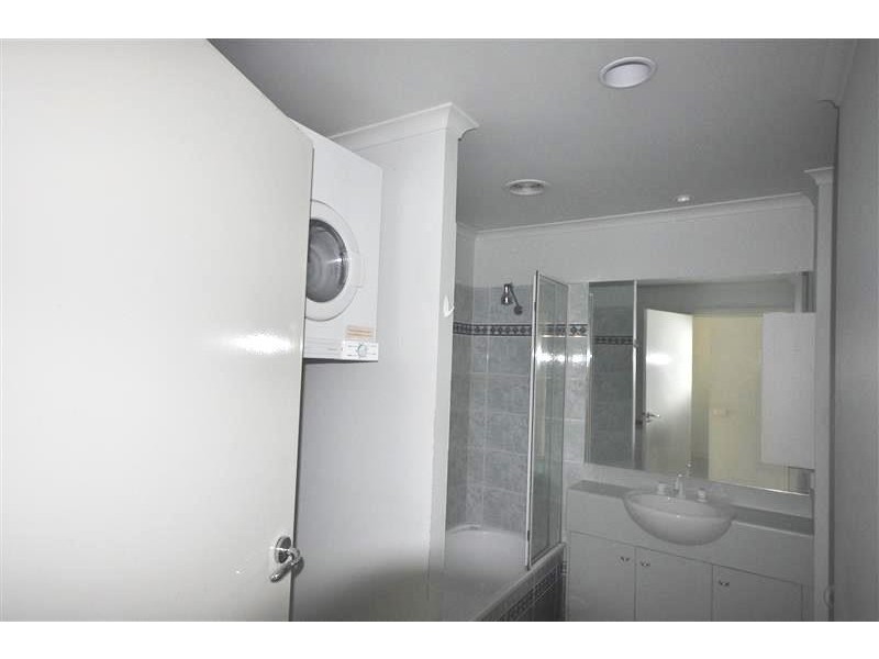 REF 050209/28 Little Lonsdale Street, Melbourne VIC 3000