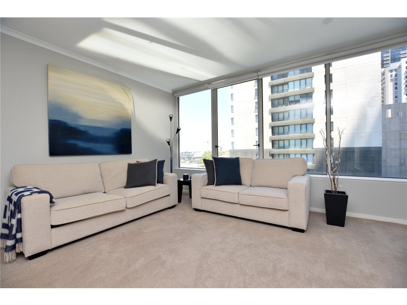 REF 020676/88 Southbank Boulevard, Southbank VIC 3006
