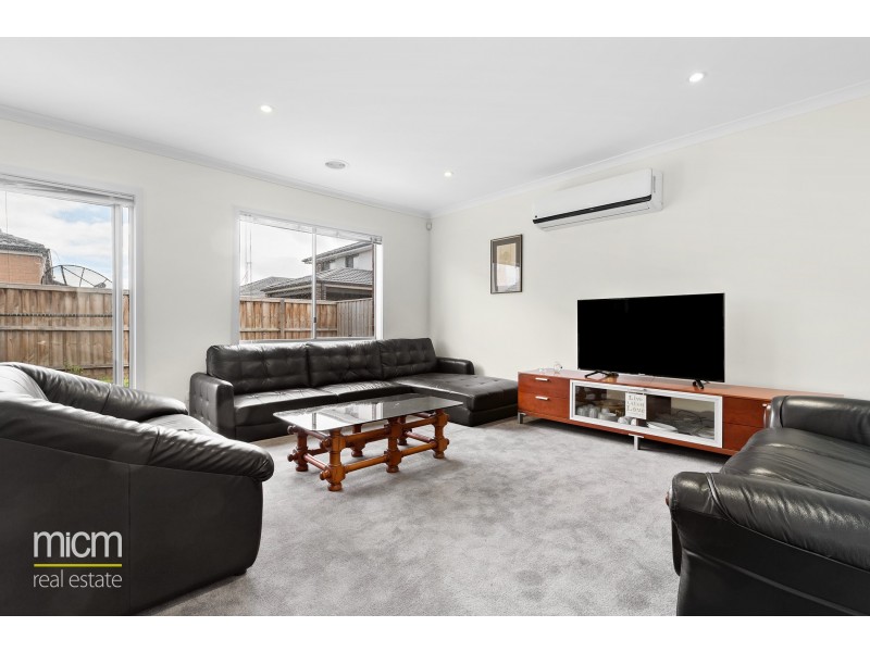 88 Sunnybank Drive, Point Cook VIC 3030