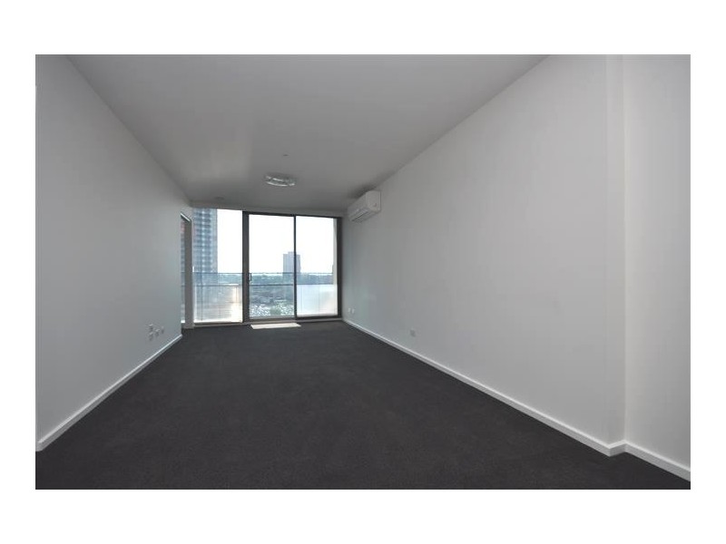 REF 020802/241 City Road, Southbank VIC 3006