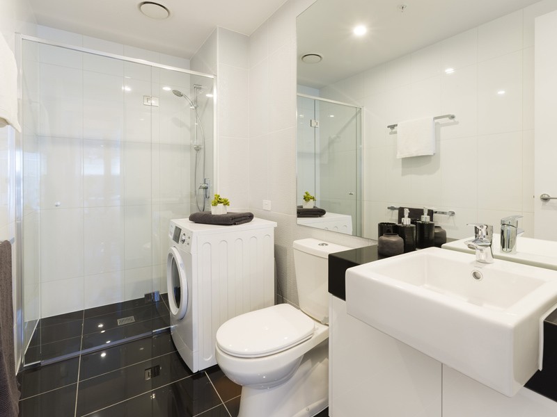 REF 020911/151 City Road, Southbank VIC 3006