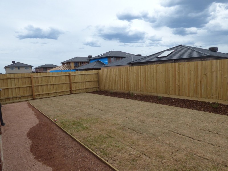 11 Broome Road, Point Cook VIC 3030