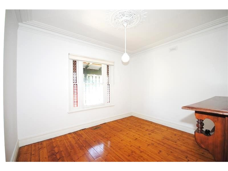 112 Ingles Street, Port Melbourne VIC 3207