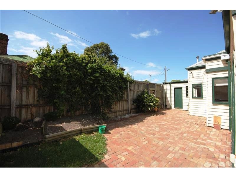 112 Ingles Street, Port Melbourne VIC 3207