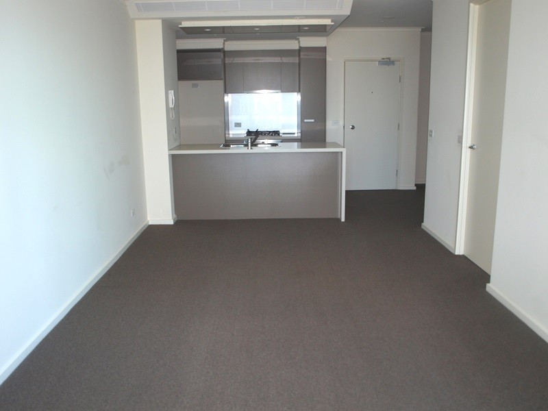 REF 021403/180 City Road, Southbank VIC 3006