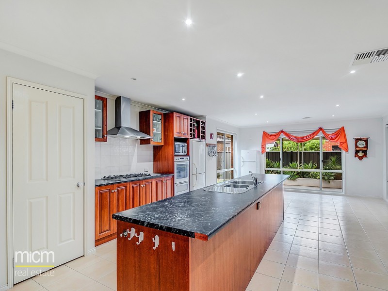 3 Pankhurst Promenade, Point Cook VIC 3030