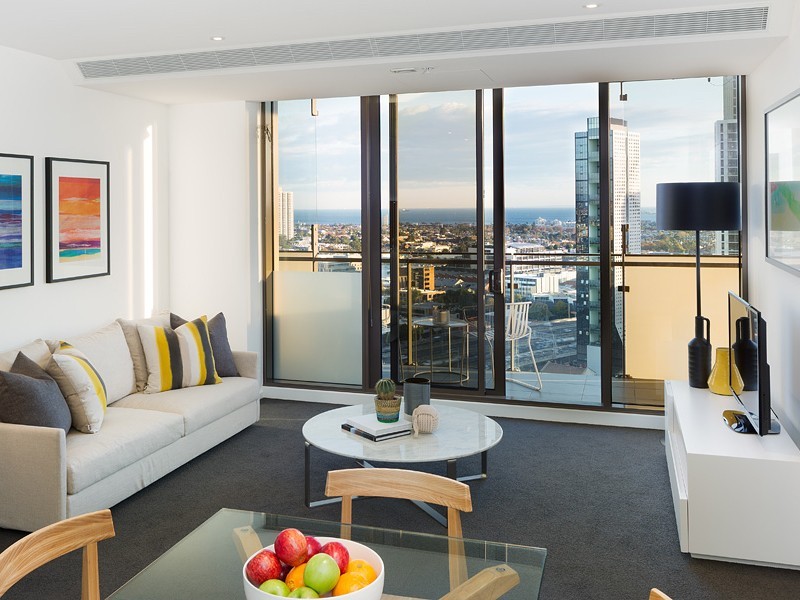 REF 021609/118 Kavanagh Street, Southbank VIC 3006