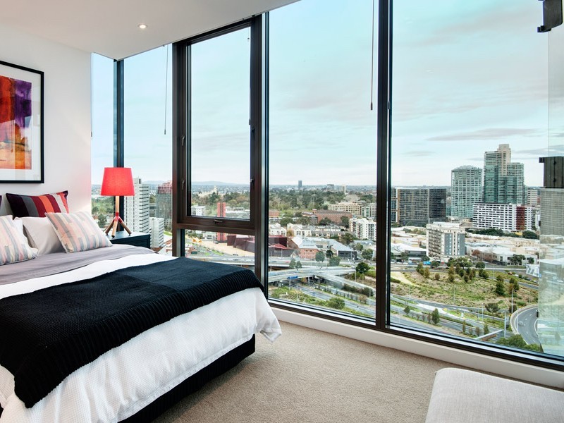 REF 021609/118 Kavanagh Street, Southbank VIC 3006