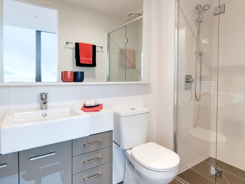 REF 021609/118 Kavanagh Street, Southbank VIC 3006