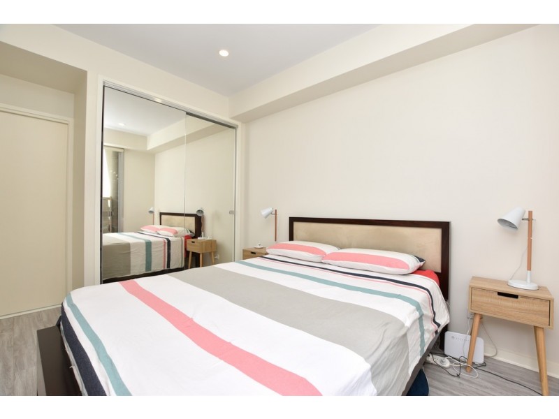406/54 Nott Street, Port Melbourne VIC 3207