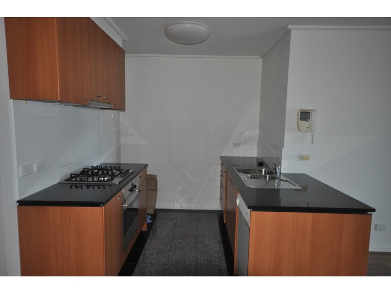 REF 022201/163 City Road, Southbank VIC 3006