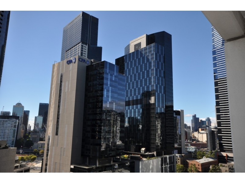 REF 022201/163 City Road, Southbank VIC 3006