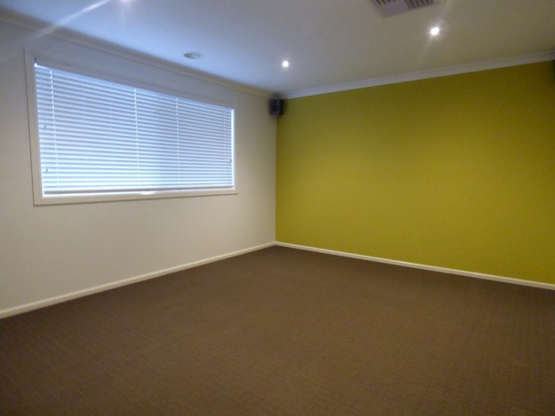 66 Urban Drive, Williams Landing VIC 3027