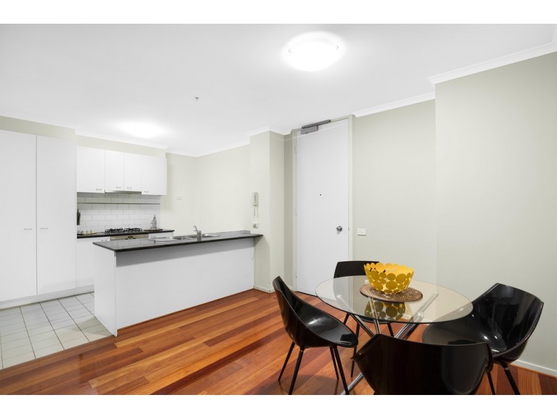 REF 022795/63 Dorcas Street, South Melbourne VIC 3205