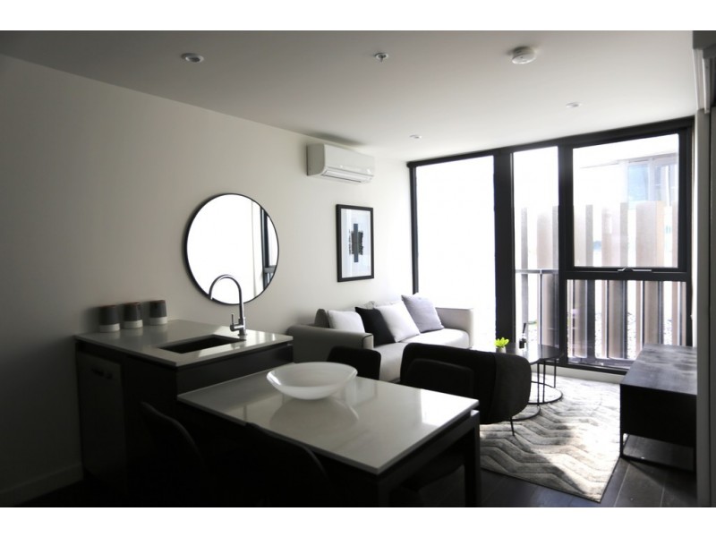 1408/150 Dudley Street, West Melbourne VIC 3003