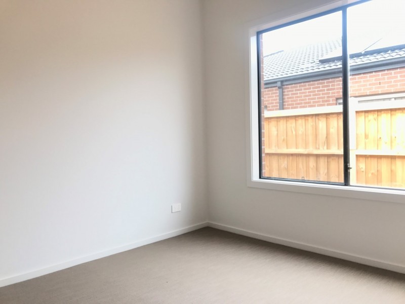 62 Carmen Road, Point Cook VIC 3030