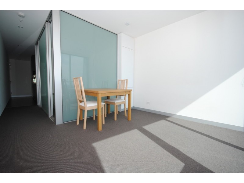 REF 020301/53 Batman Street, West Melbourne VIC 3003