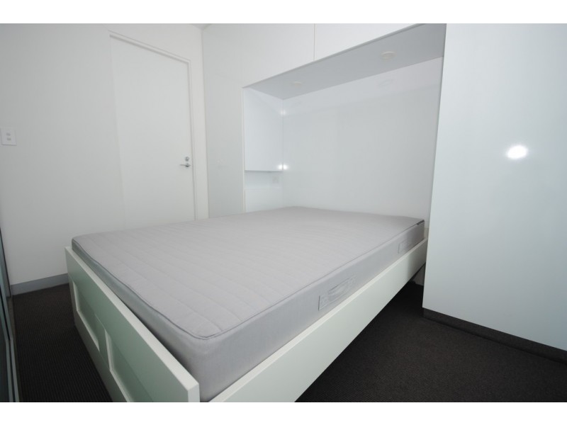 REF 020301/53 Batman Street, West Melbourne VIC 3003