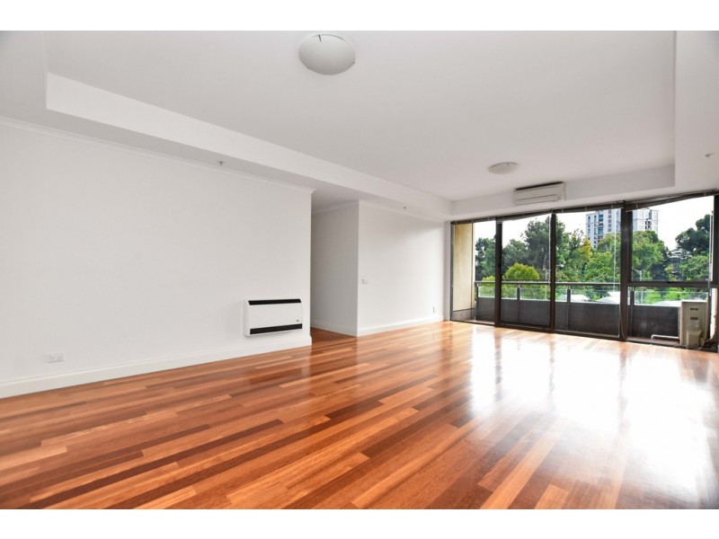 REF 030538/33 La Trobe Street, Melbourne VIC 3000
