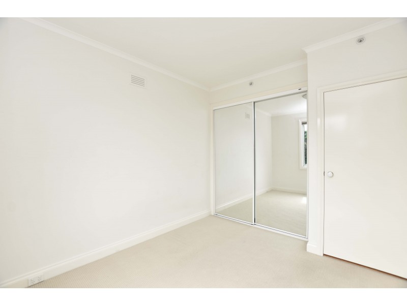 REF 030538/33 La Trobe Street, Melbourne VIC 3000