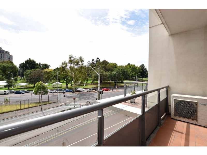 REF 030538/33 La Trobe Street, Melbourne VIC 3000