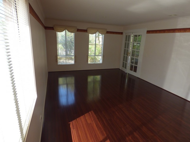 15 Lancaster Drive, Point Cook VIC 3030