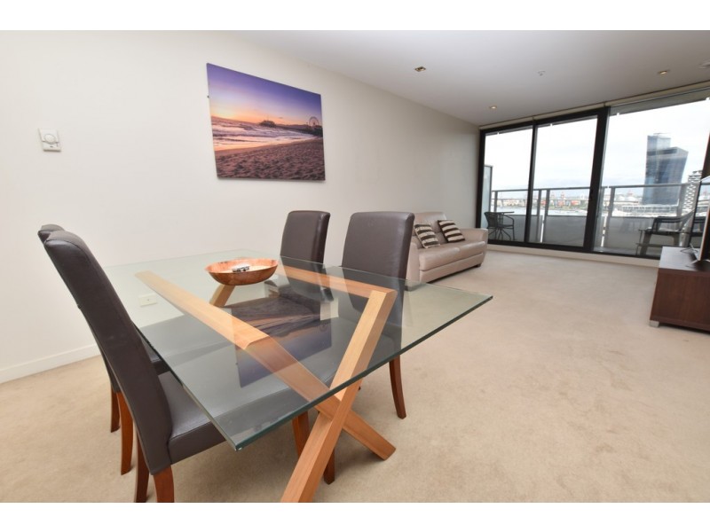 1109/100 Harbour Esplanade, Docklands VIC 3008