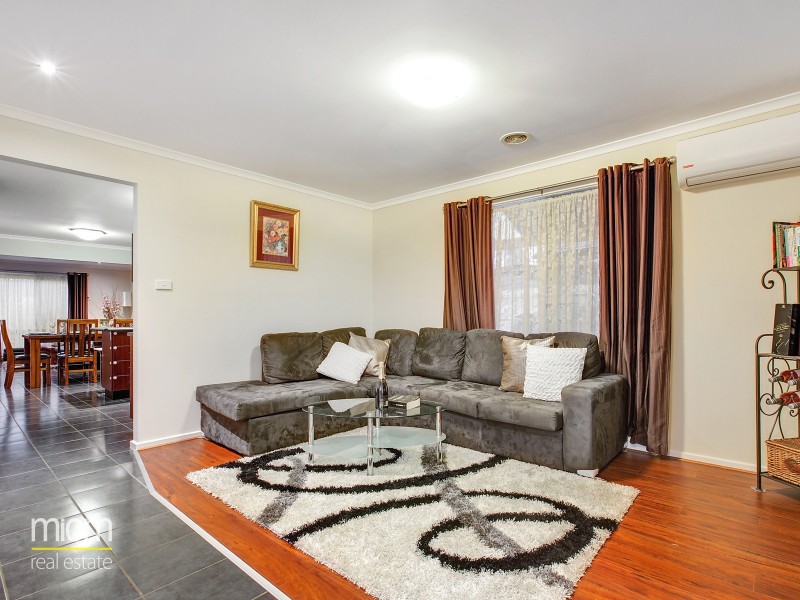 11 Arthur Close, Truganina VIC 3029